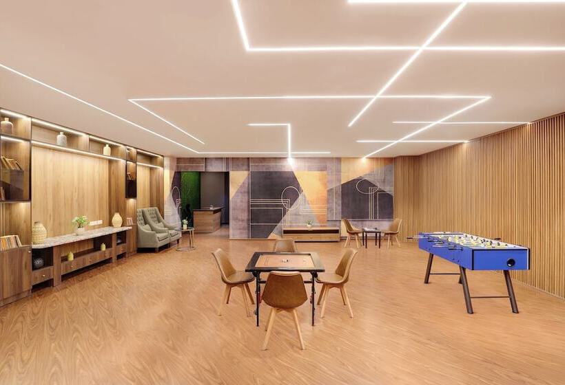 Lemon Tree Hotel, Sector 68, Sohna Road, Gurugram