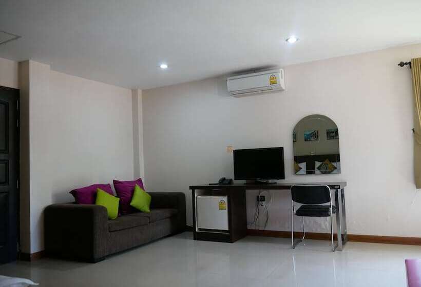 هتل Live Inn
