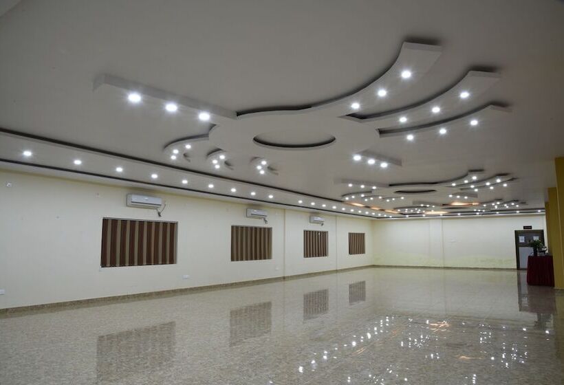 酒店 Mariya International