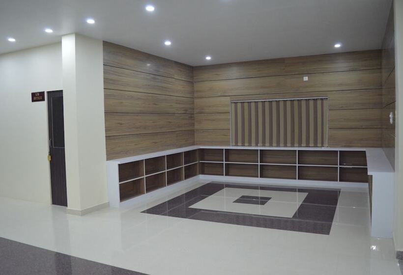 酒店 Mariya International