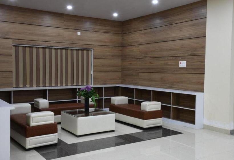 酒店 Mariya International