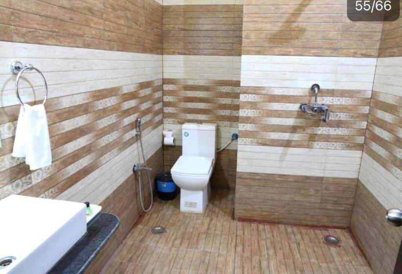 酒店 Mariya International