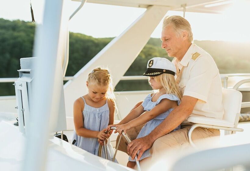 בית מלון כפרי Riviera Wellness Resort