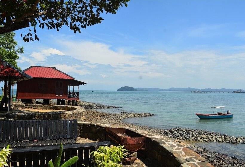 Hotel The Jemuruk Island Resort