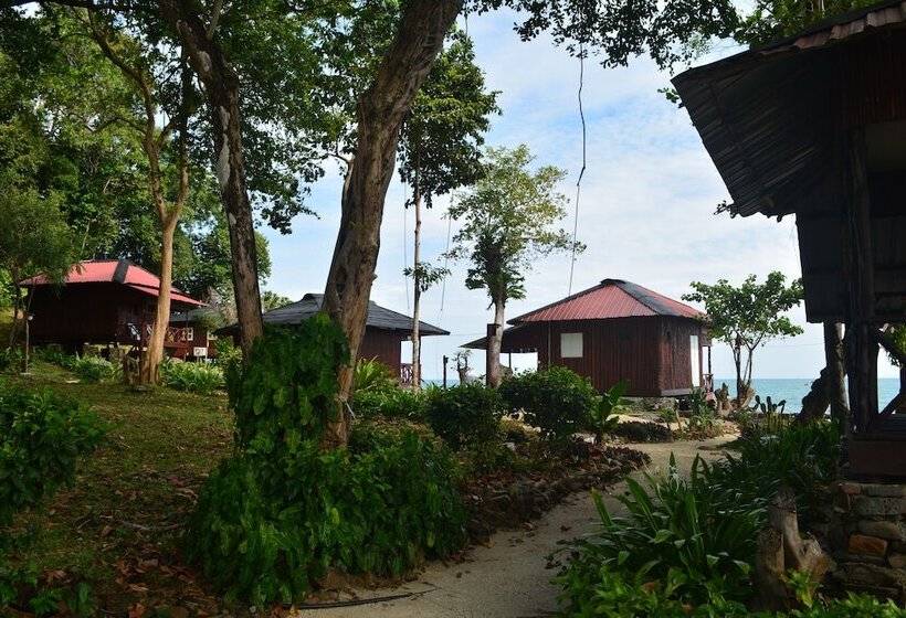 Hotel The Jemuruk Island Resort