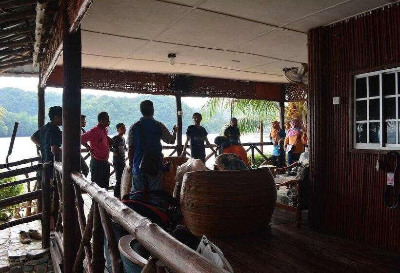 Hotel The Jemuruk Island Resort