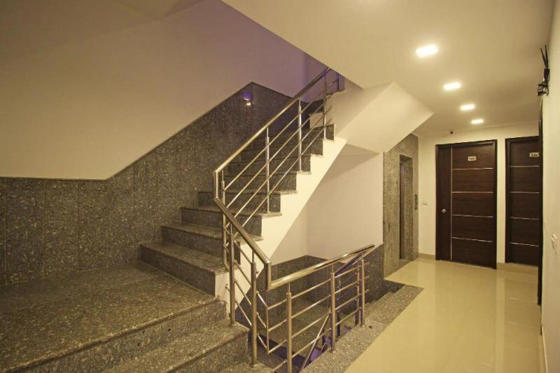 هتل Tourist Palace