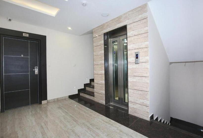 Отель Townhouse Tricity Relax Inn