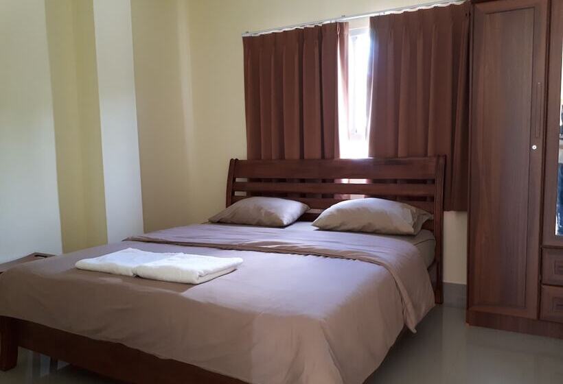 בית מלון כפרי Wattana House