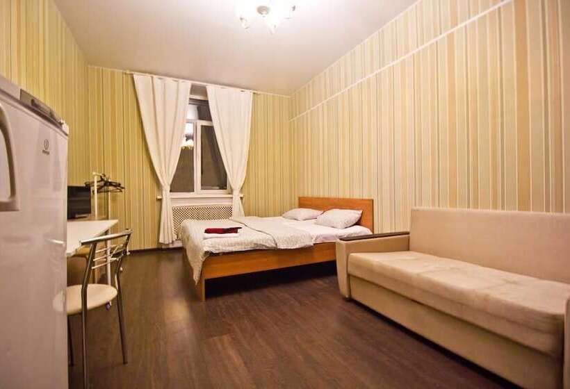 Lakshmi Rooms Park Pobedy