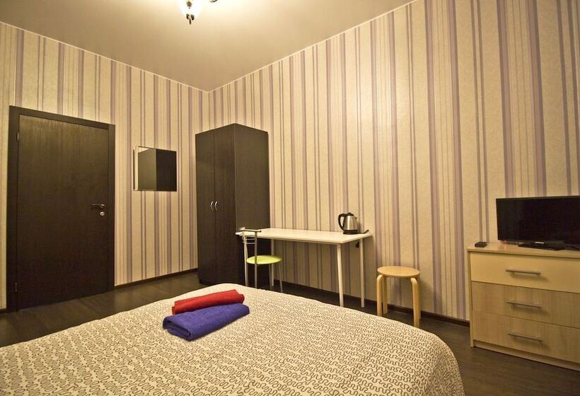 Lakshmi Rooms Park Pobedy