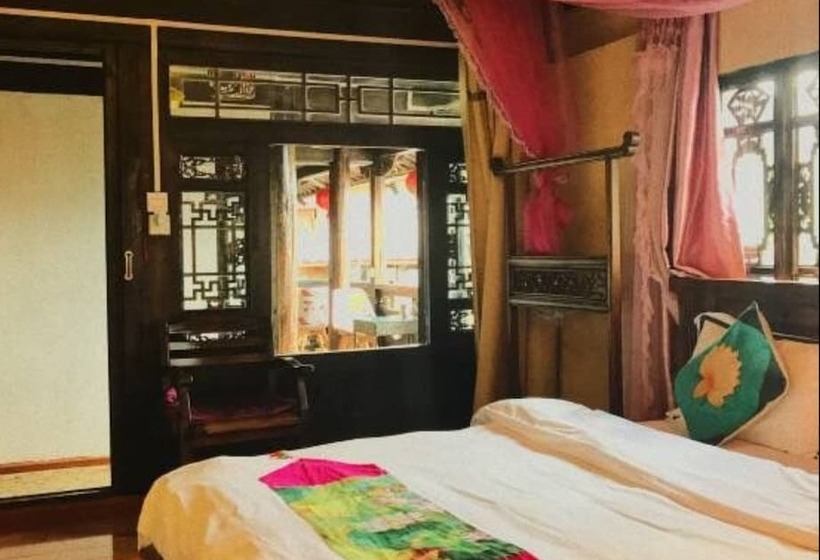 Lijiang Shanju Zuihuayin Inn