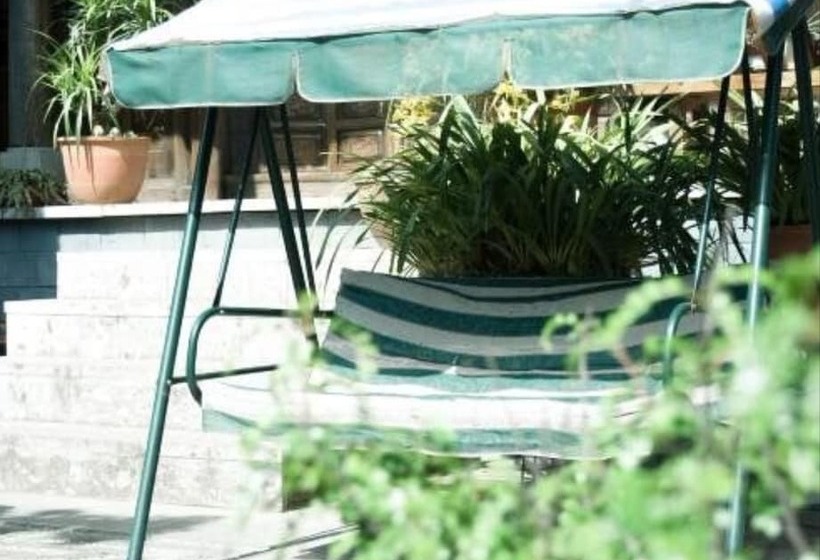 Lijiang Shanju Zuihuayin Inn