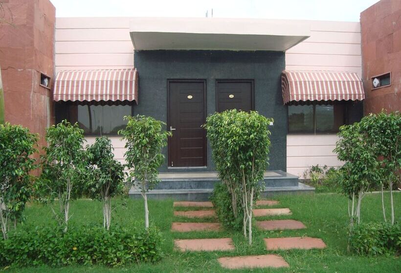 Nature Valley Resort