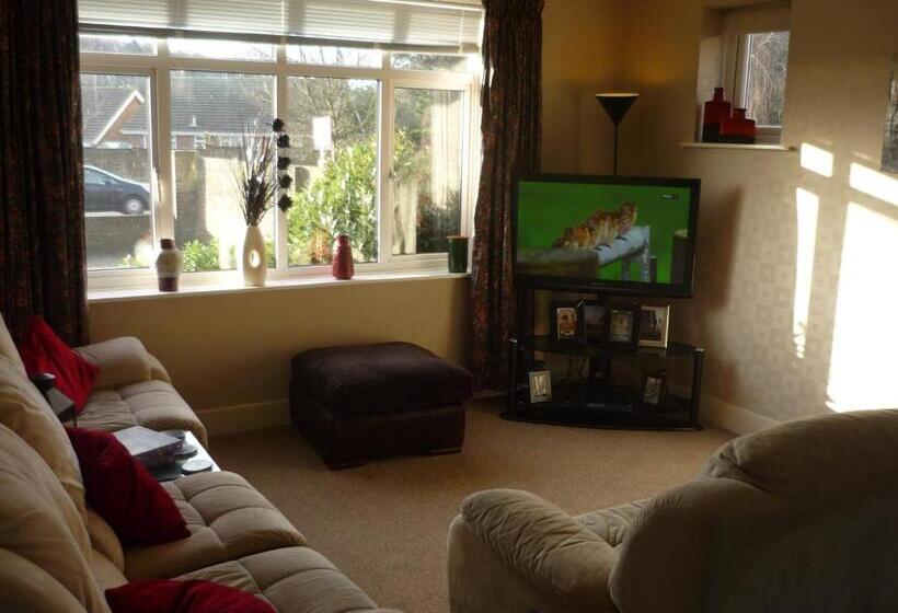 Пансион De La Warr Guest House