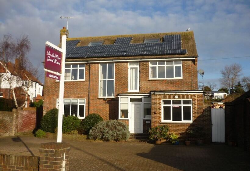 Пансион De La Warr Guest House