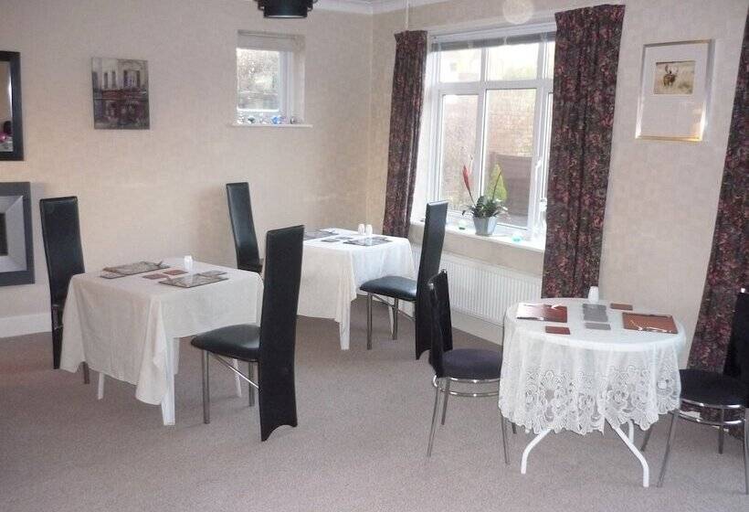 بنسيون De La Warr Guest House