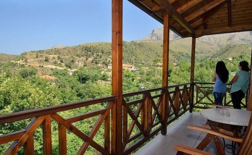 펜션 Evrostini Guest House