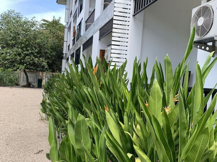 Phetcharat Grand Hotel Maesot