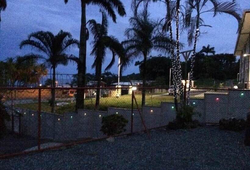 Roca Mar Playa Bonita