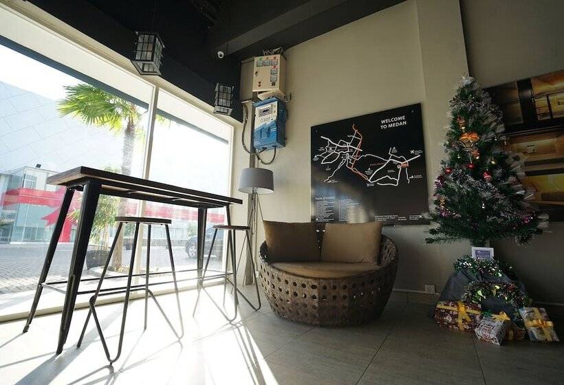 The Lively Hotel Kualanamu Airport Medan