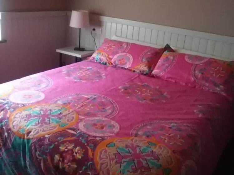 مبيت وإفطار El Candano