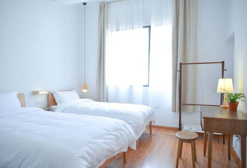 ベッドアンドブレックファースト Yo Yo House