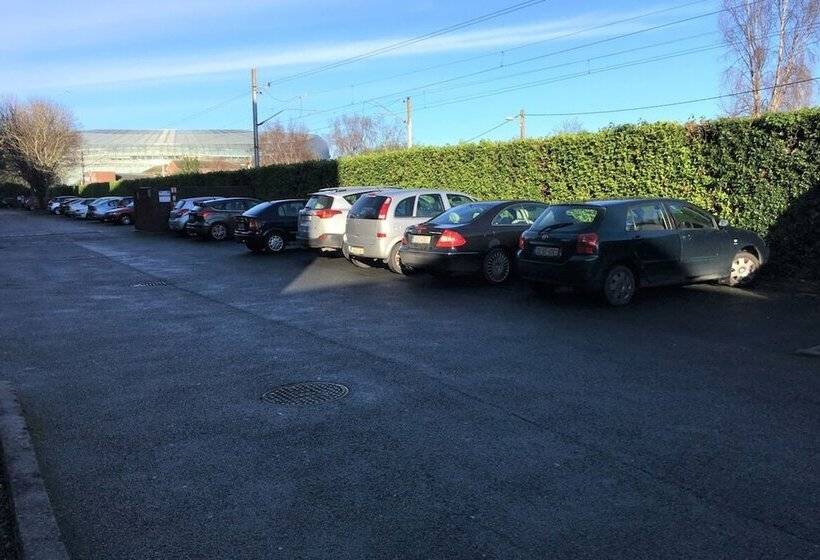 Cozy Ballsbridge Apartment