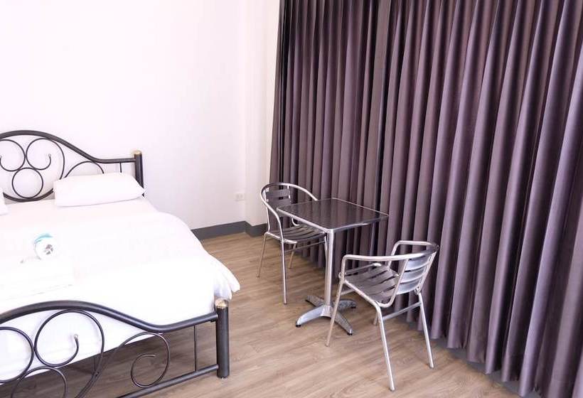 فندق Ai Aroon Apartment