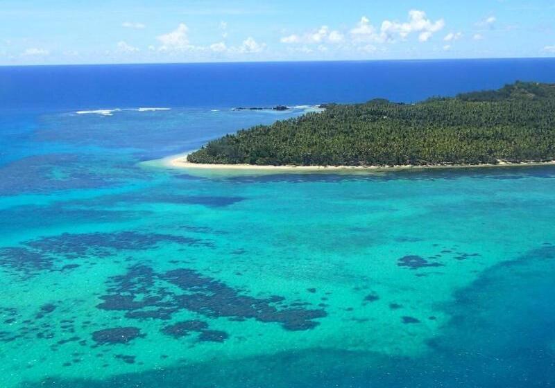 هتل Coconut Beach Resort