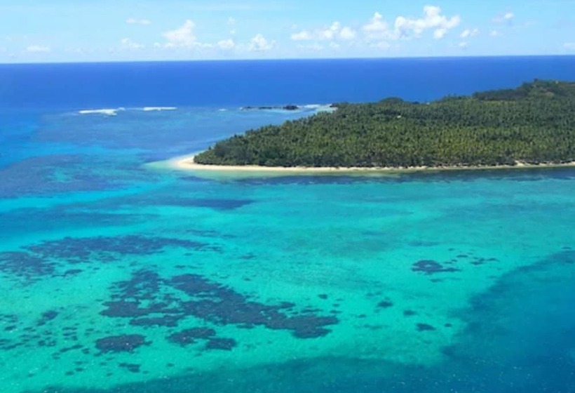 هتل Coconut Beach Resort