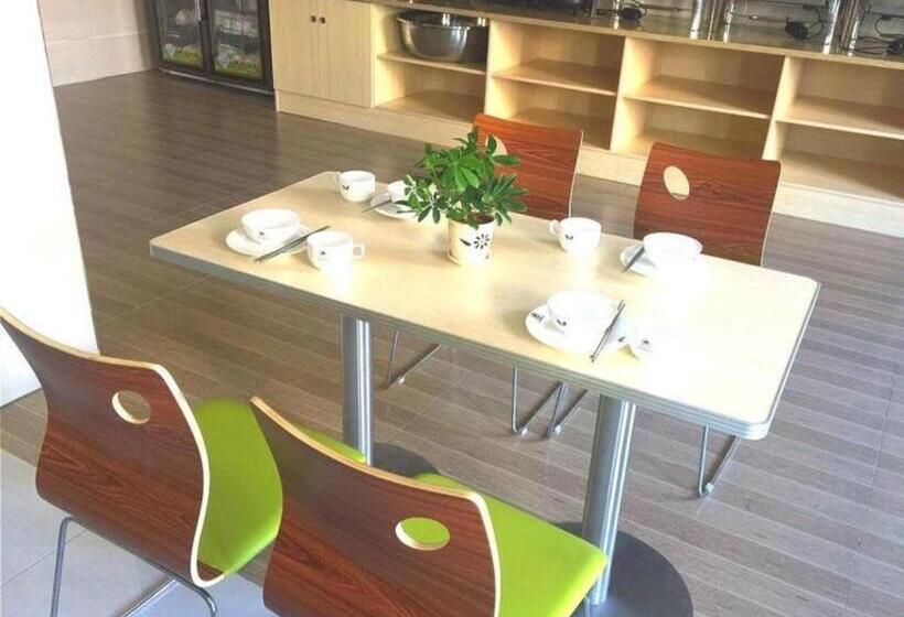 호텔 Greentree Inn Anqing Wangjiang County Lantian Road Yiheyuan Express