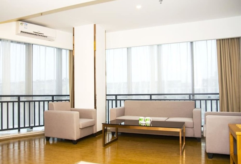 Отель Greentree Inn Bengbu Huaihe Road Guozhen Plaza