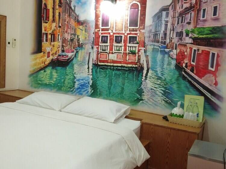 בית מלון כפרי Happy Resort