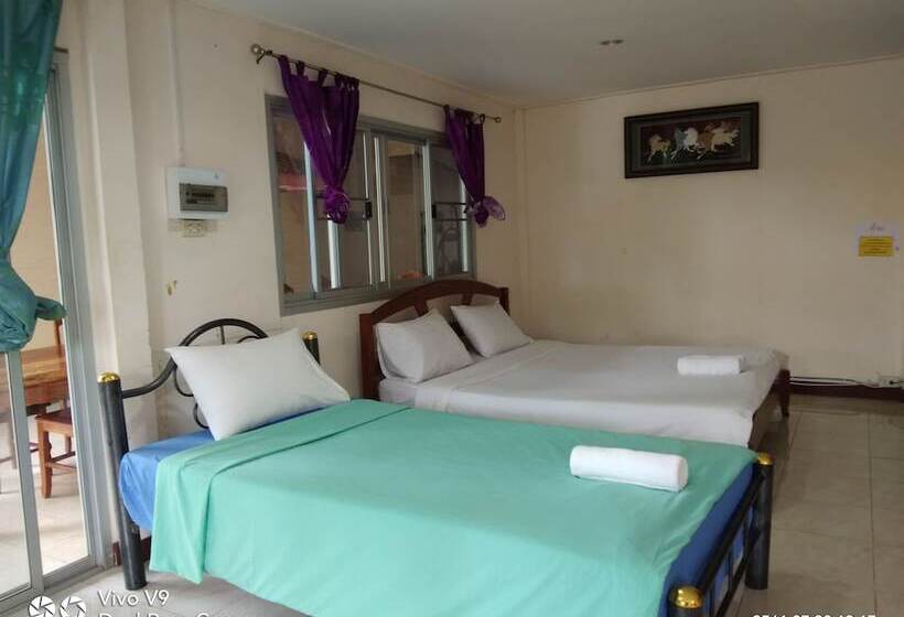 בית מלון כפרי Happy Resort