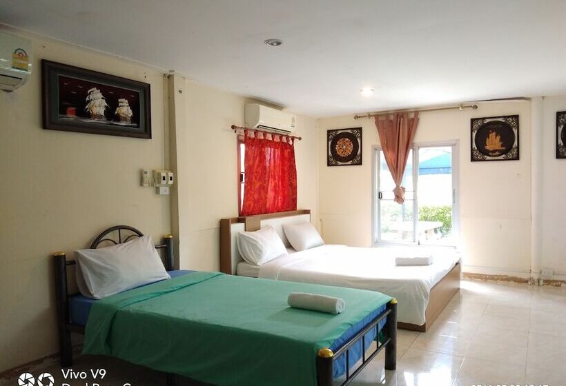 בית מלון כפרי Happy Resort