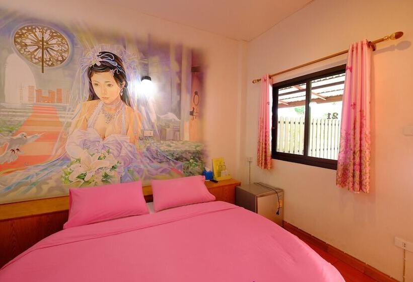 בית מלון כפרי Happy Resort