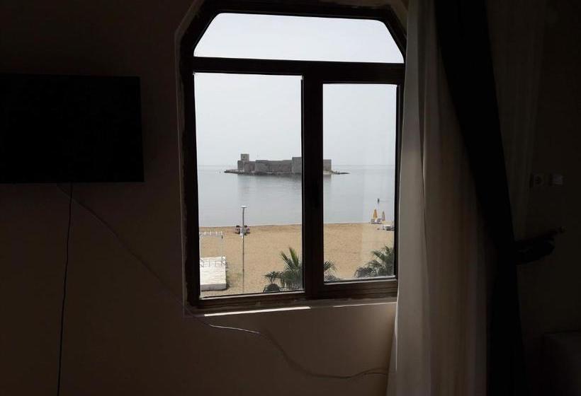 בית מלון כפרי Has