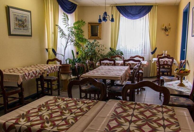 ホテル Hôtel De Bâle