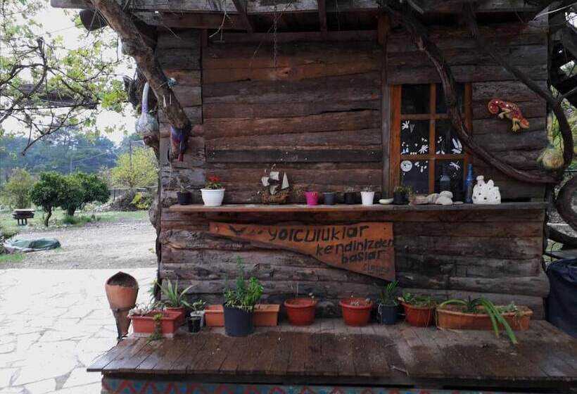هتل Simurg Evleri Olympos