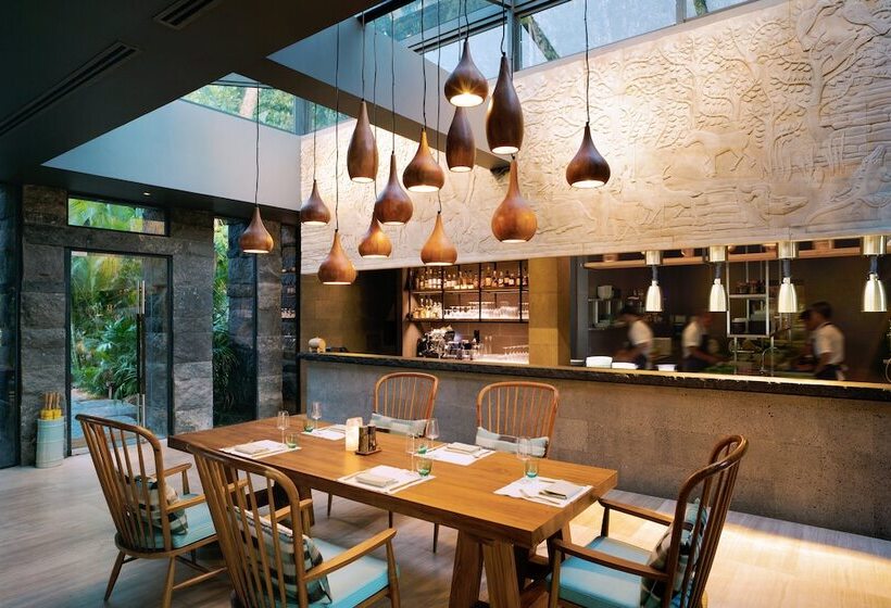 ホテル Six Senses Krabey Island