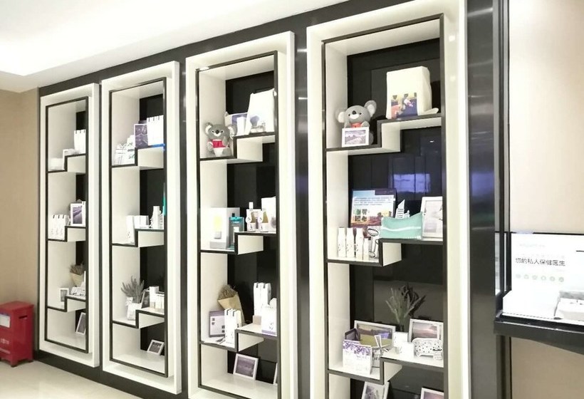 Отель Lavande Shantou Zhuchi Road Railway Station Branch