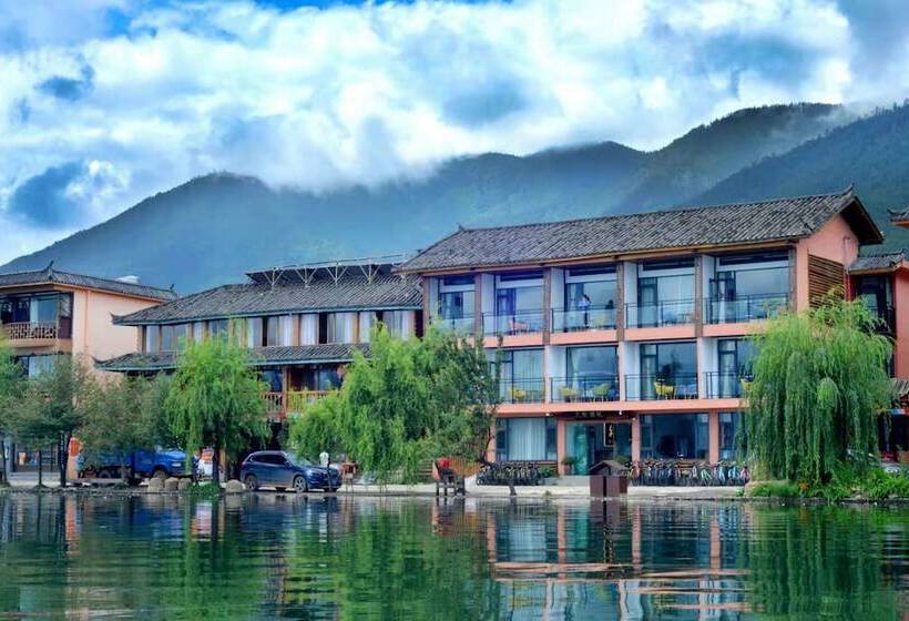 Lijiang Guanlanyue Inn