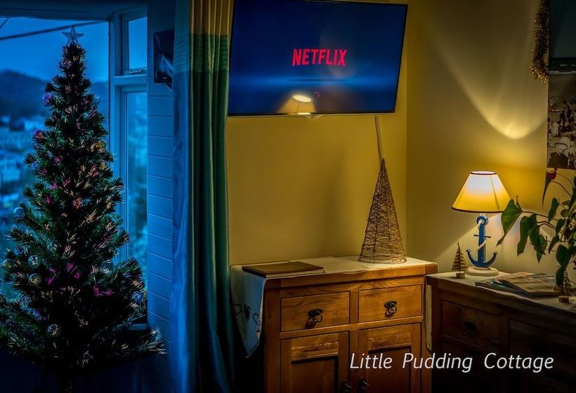 Looe Self Catering