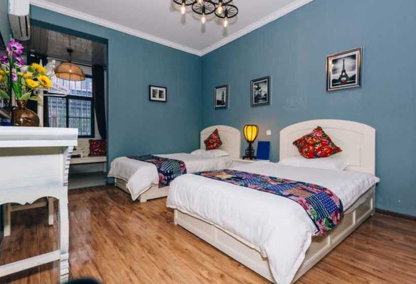 Moon Pavilion Inn Dali