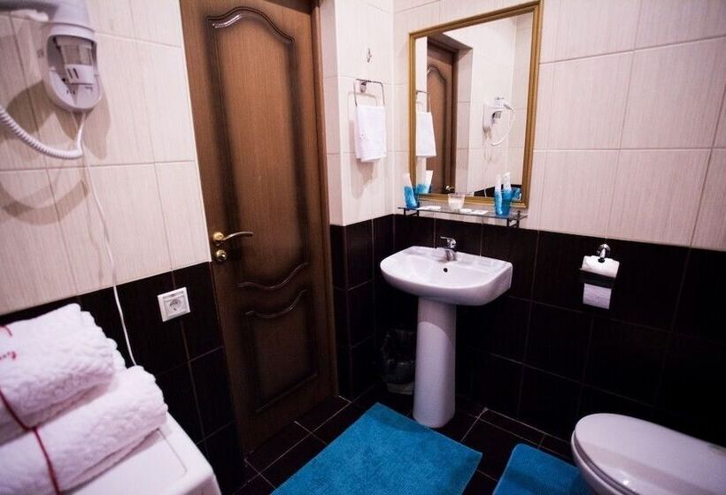 پانسیون Ark Guest House