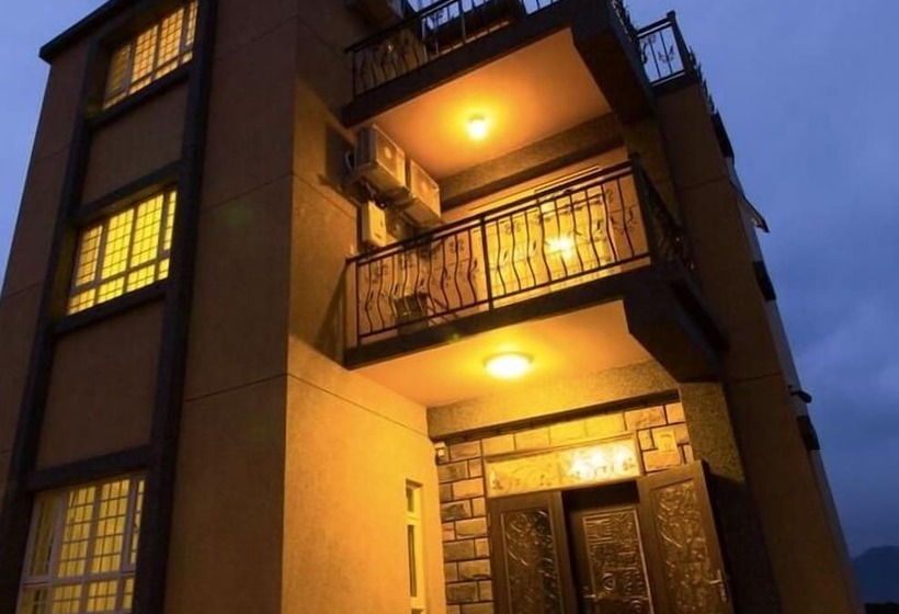 پانسیون Fountain B&b