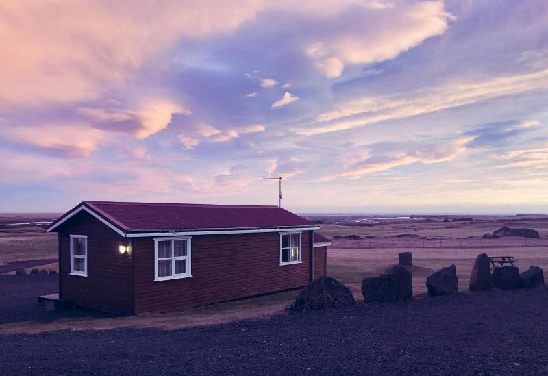 پانسیون Guesthouse Skálafell