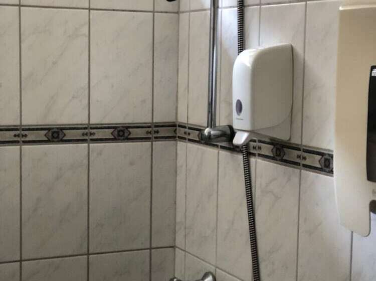 پانسیون Guesthouse Skálafell