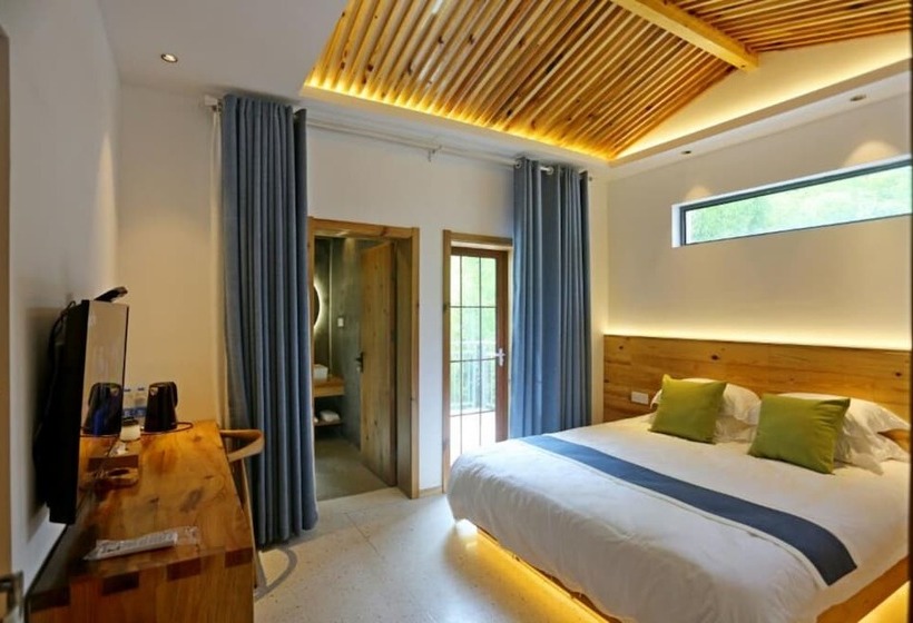 Pansiyon Huangshan Yujian Weichi Homestay